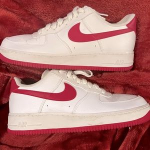 NIKE AF1 - Fuscia trim/bottoms - Womens size 12/men size 10.5